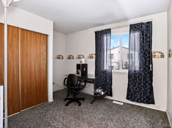 19335 E Batavia Place, Aurora CO 80011