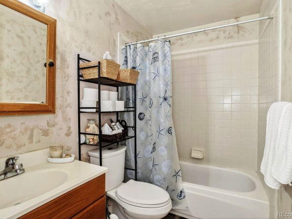 19335 E Batavia Place, Aurora CO 80011