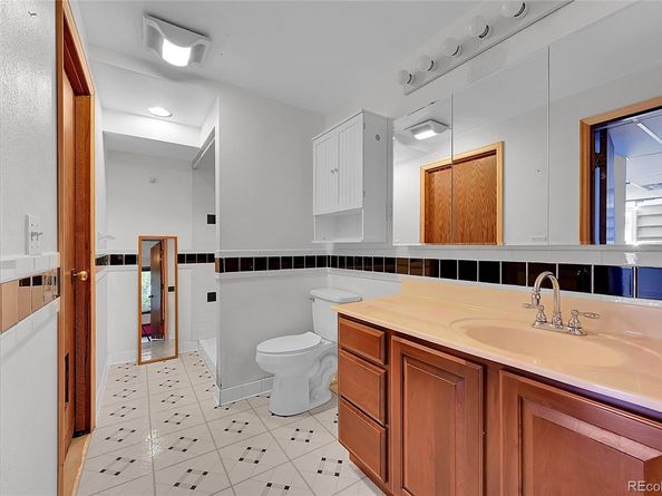 Undisclosed Address #5903481, Sheridan CO 80110