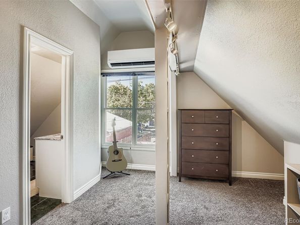 3371 W 32nd Avenue, Denver CO 80211