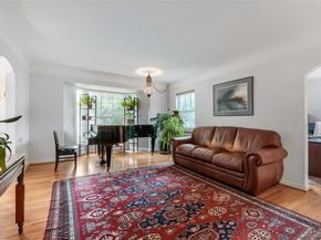 2520 Locust Street, Denver CO 80207