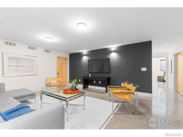 550 Iris Avenue, Boulder CO 80304