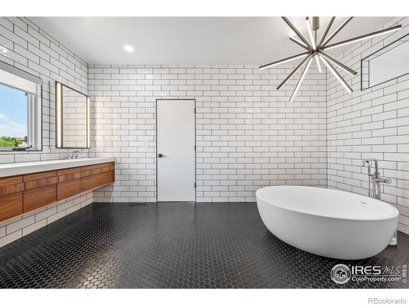 6851 Goldbranch Drive, Niwot CO 80503