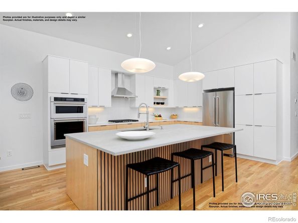2286 Star Hill Street, Longmont CO 80503