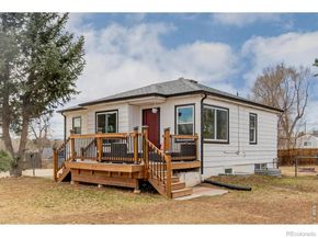 825 Gray Street, Lakewood CO 80214