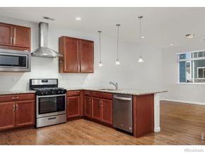 610 Stonebridge Drive, Longmont CO 80503