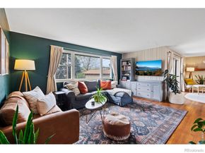 1075 Emerald Street, Broomfield CO 80020