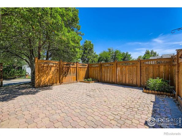 2736 Winding Trail Drive, Boulder CO 80304