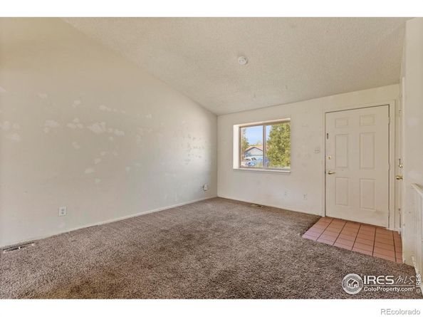 2172 Hackberry Circle, Longmont CO 80501