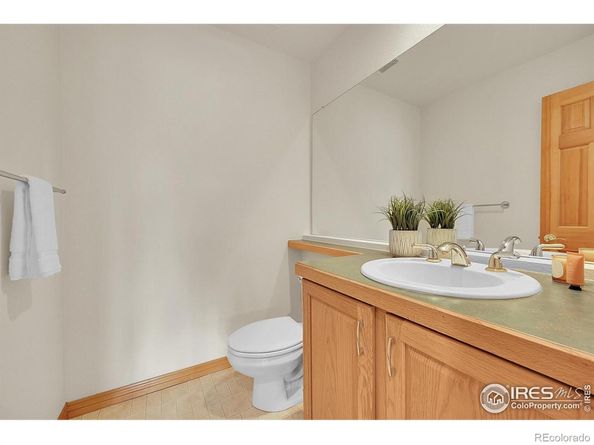 906 Cranberry Court, Longmont CO 80503