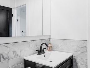 920 S Alcott Street, Denver CO 80219