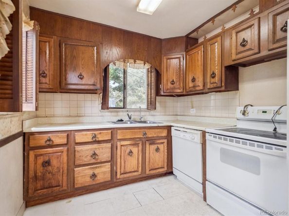 2744 W Hillside Avenue, Denver CO 80219