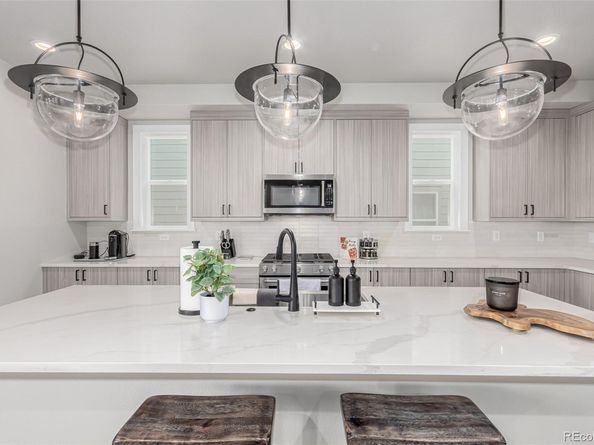 2742 E 103rd Avenue, Denver CO 80229