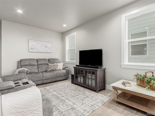 2742 E 103rd Avenue, Denver CO 80229