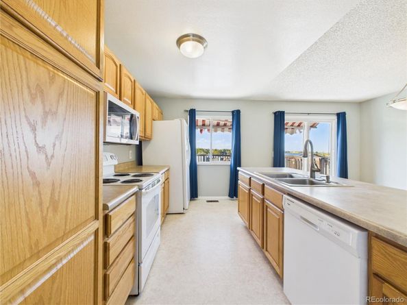 1107 S Biscay Court, Aurora CO 80017