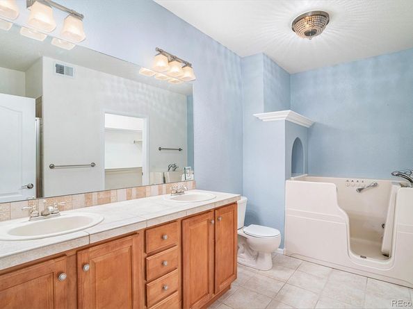 2225 Calais Drive 9E, Longmont CO 80504