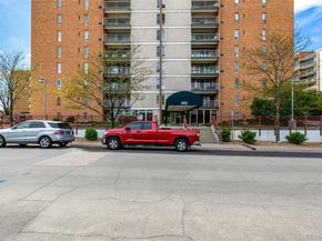 955 Eudora Street 207E, Denver CO 80220