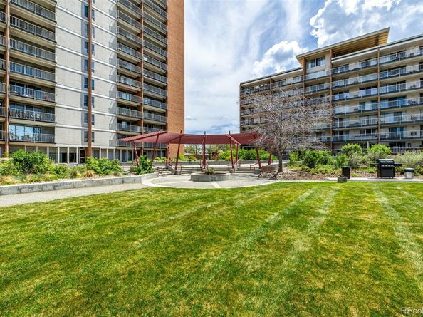 955 Eudora Street 207E, Denver CO 80220