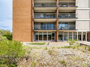 955 Eudora Street 207E, Denver CO 80220