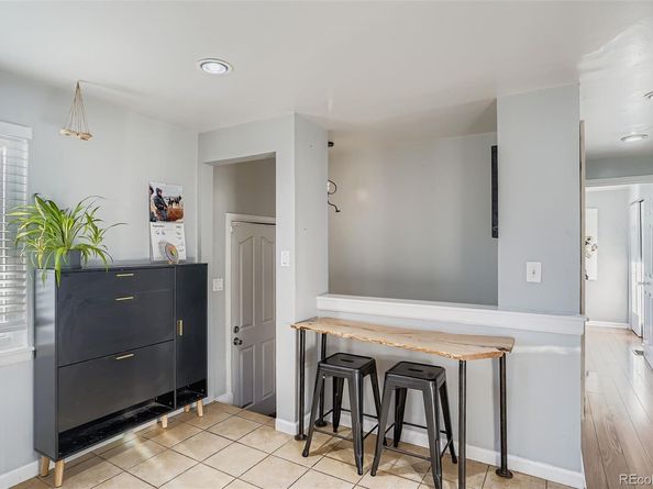 2097 Hanover Street, Aurora CO 80010