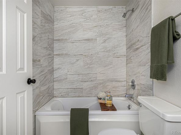 13946 E Radcliff Drive, Aurora CO 80015