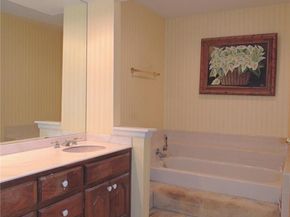 4530 S Verbena Street 322, Denver CO 80237