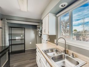 2204 S Jasper Way B, Aurora CO 80013