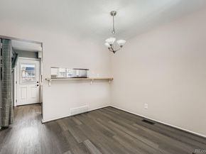 2204 S Jasper Way B, Aurora CO 80013