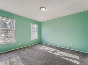 2204 S Jasper Way B, Aurora CO 80013