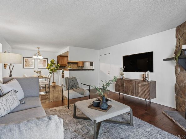 943 S Zeno Way 207, Aurora CO 80017