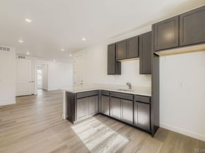 24595 E Kettle Court, Aurora CO 80016