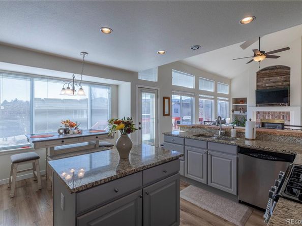 9234 W Hinsdale Place, Littleton CO 80128