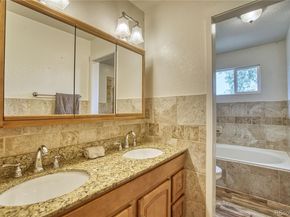 935 S Butler Way, Lakewood CO 80226