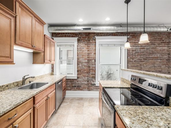 1210 E Colfax Avenue 301, Denver CO 80218