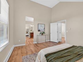 2419 S Worchester Court A, Aurora CO 80014