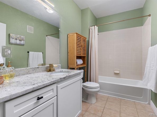 9079 E Panorama Circle 512, Englewood CO 80112