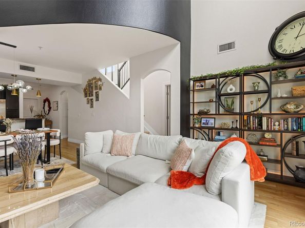 9079 E Panorama Circle 512, Englewood CO 80112