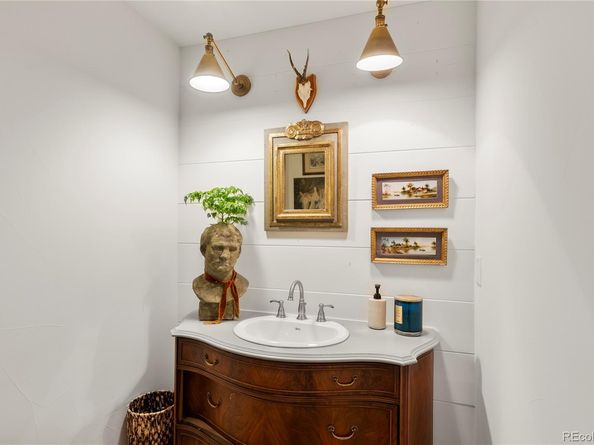 2566 S Clayton Street, Denver CO 80210