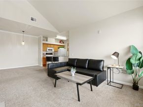18939 E Warren Circle E302, Aurora CO 80013