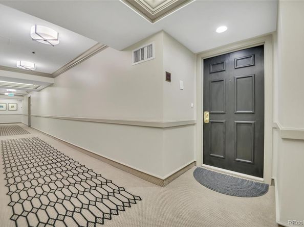 1900 E Girard Place 203, Englewood CO 80113