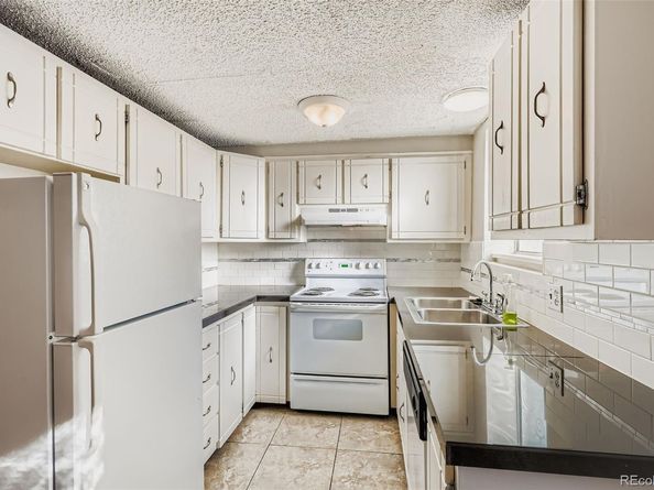 8060 W 9th Avenue 107, Lakewood CO 80214