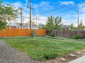 3235 Albion Street, Denver CO 80207