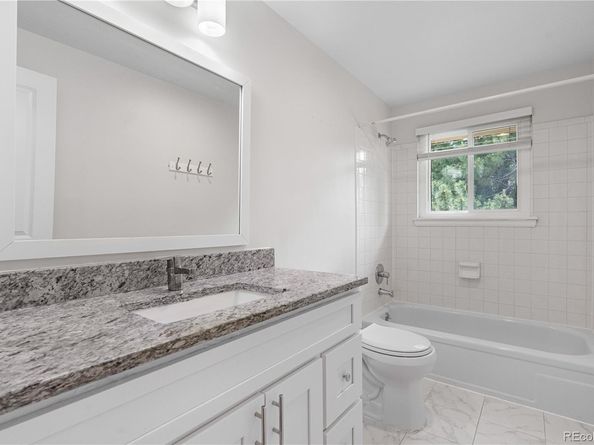 10724 E Maplewood Place, Englewood CO 80111
