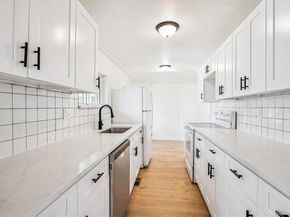 2110 Eagle Circle, Aurora CO 80011