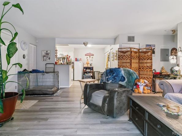 3320 S Ammons Street 104, Lakewood CO 80227