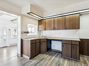 4033 E 17th Avenue Parkway, Denver CO 80220