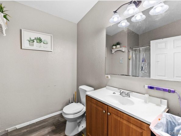 Undisclosed Address #7364629, Denver CO 80216