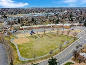 28 W Broadmoor Drive, Littleton CO 80120