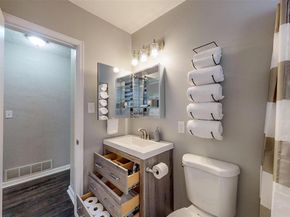 28 W Broadmoor Drive, Littleton CO 80120