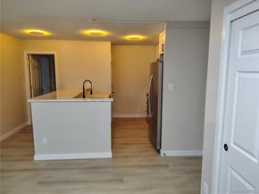 2880 S Locust Street 303S, Denver CO 80222
